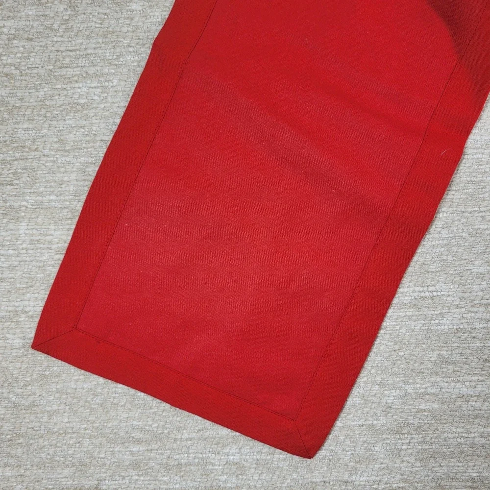 Linum Mistel Table Runner Red Embroidered Mistletoe Vines Holiday Christmas